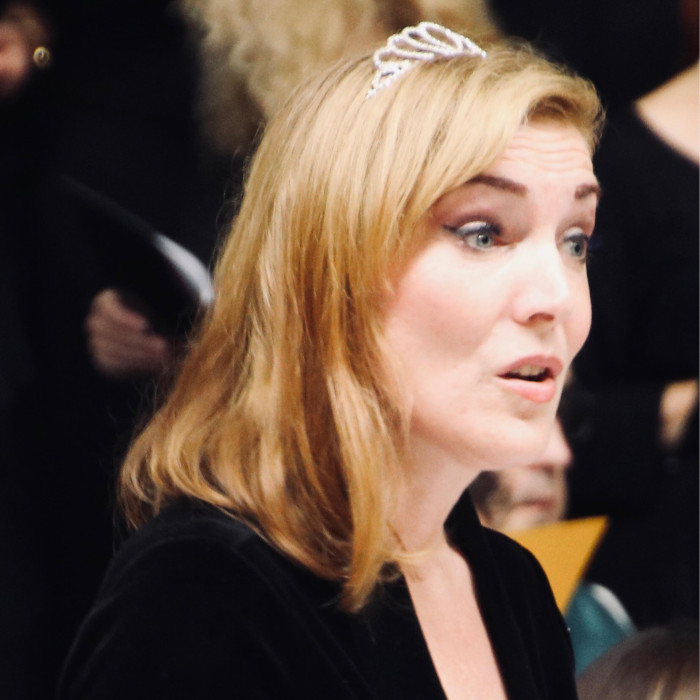 Il direttore artistico M° Monica Cesar